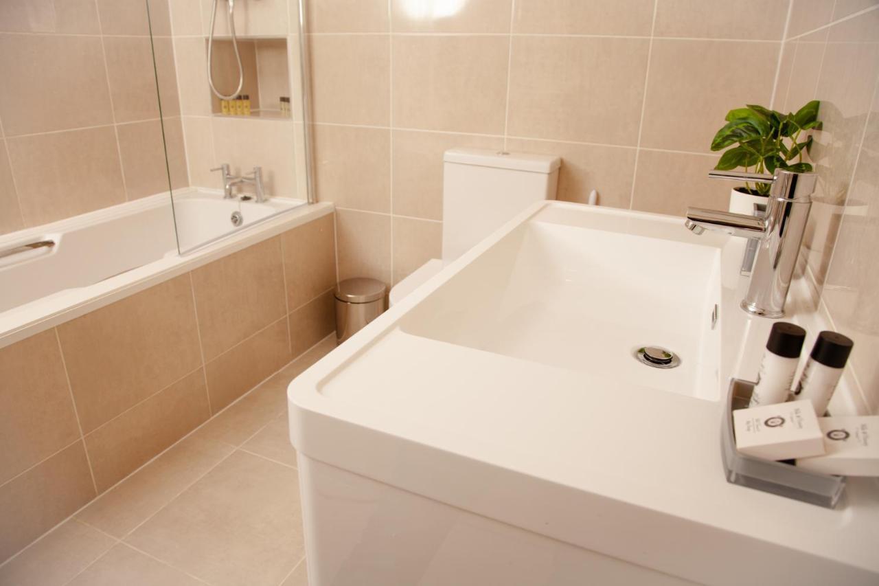 High Life Serviced Apartments - Old Town Swindon Exterior foto