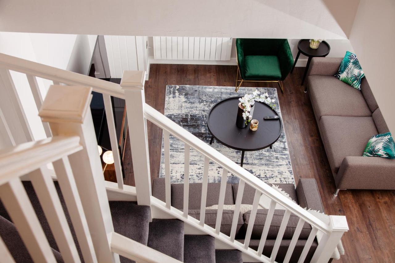 High Life Serviced Apartments - Old Town Swindon Exterior foto