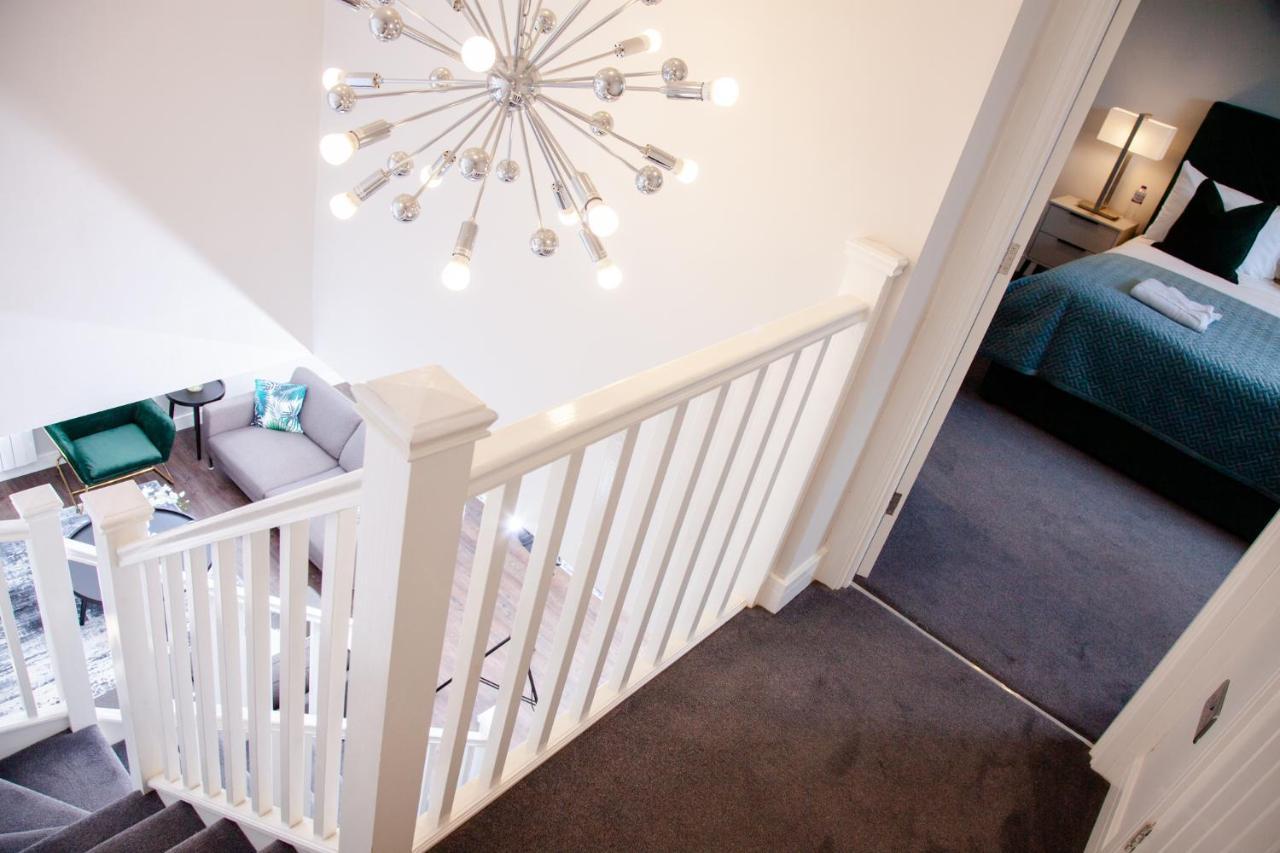 High Life Serviced Apartments - Old Town Swindon Exterior foto